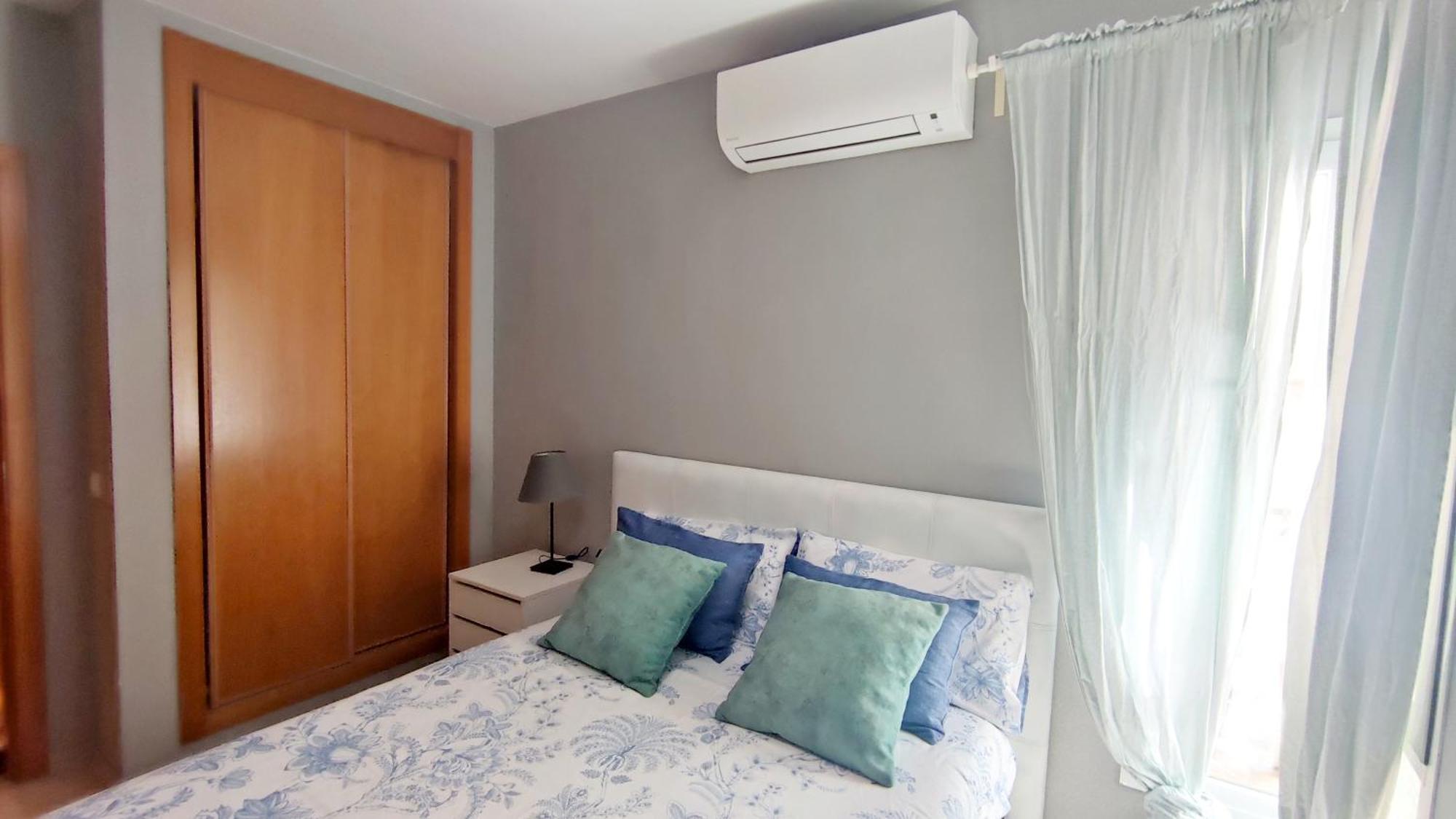 Apartamento Ventura - Cerca Del Centro De La Ciudad Malaga Bagian luar foto